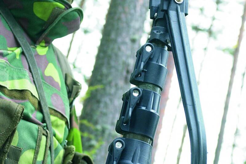 Camouflage net support poles for MSCN and ULCANS systems